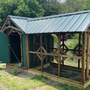 6x6 walk-in front style coop with waterproof flooring