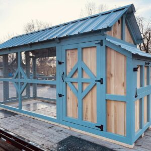 4x4 walk-in coop 8ft walk-in run